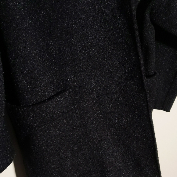 Vineyard Vines Men's Black Pea Coat - Picture 8 of 9